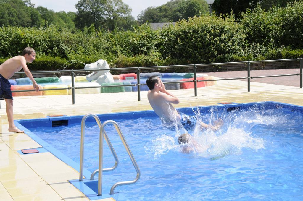 Camping Het Wieskamp Henxel Bagian luar foto