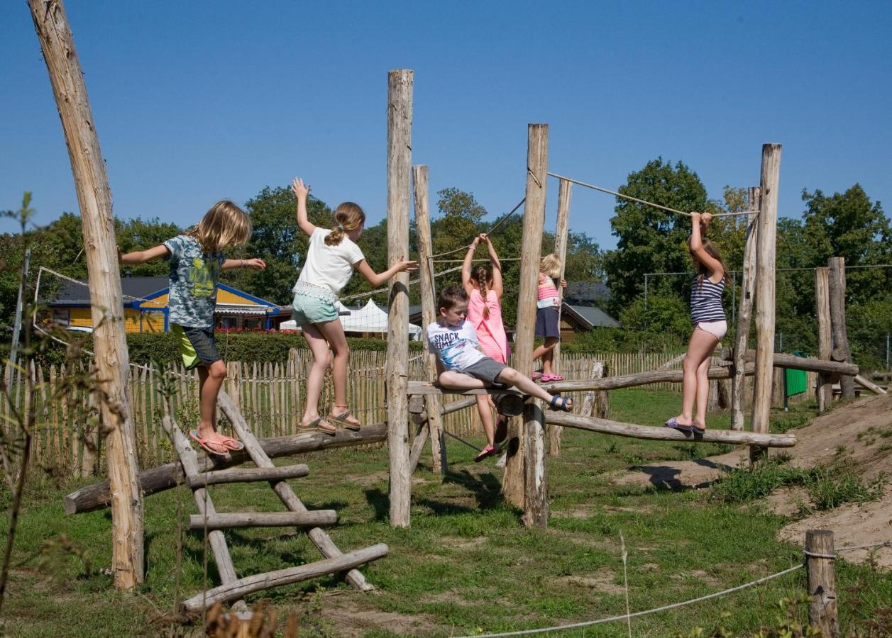 Camping Het Wieskamp Henxel Bagian luar foto